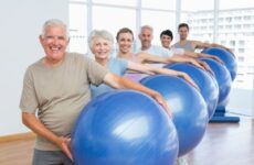Pilates como aliado na prevenção do Alzheimer: Instituto Move destaca benefícios em mês de conscientização