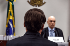 “Julgamento de Bolsonaro: um tribunal de cartas marcadas que afronta a democracia”