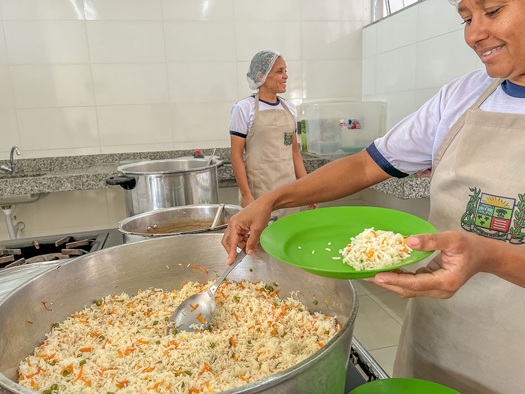 Araxá garante alimentação escolar de qualidade a 100% dos alunos da rede municipal