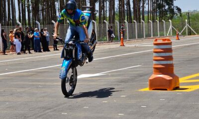 Araxá entrega pista de Wheeling e espaço multiuso para a comunidade