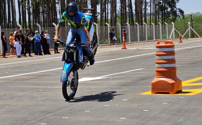 Araxá entrega pista de Wheeling e espaço multiuso para a comunidade