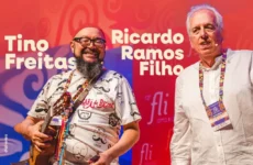 Uma tarde de muita cantoria e contação de histórias