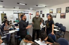 FestNatal 2025: Livro escrito por crianças comemora os 160 anos de Araxá