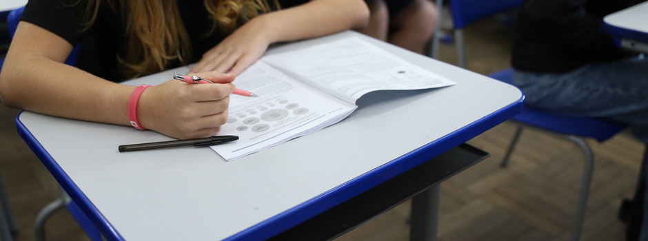 Minas Gerais realiza aplicação do Simave para mensuração de avanços pedagógicos na rede de ensino pública 
