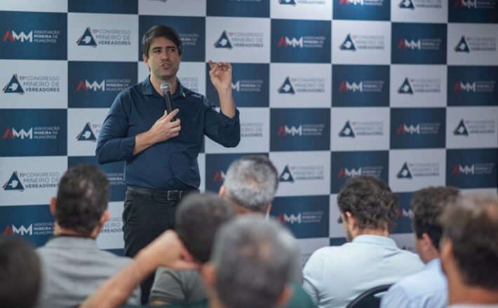 Prefeitura de Araxá discute novo sistema de regulação da saúde com o Governo do Estado