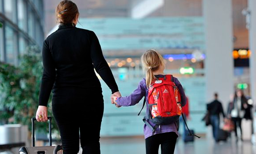 Férias escolares: Autorizações de Viagem de Menores digitais crescem mais de 3.400 % em Minas Gerais