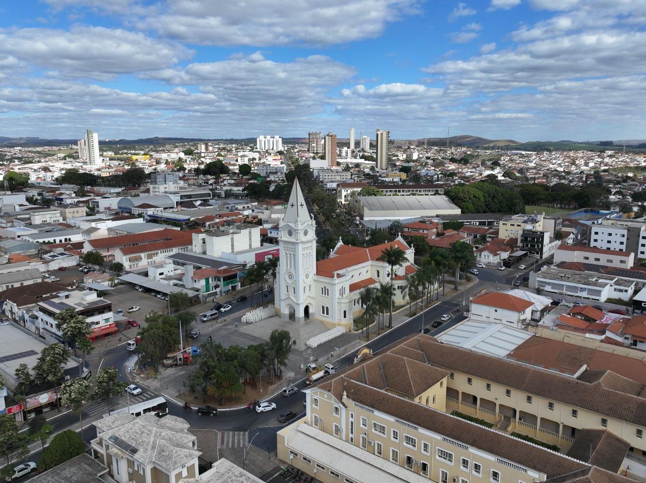 Por que Araxá tremeu? Especialista explica causas do terremoto registrado na região