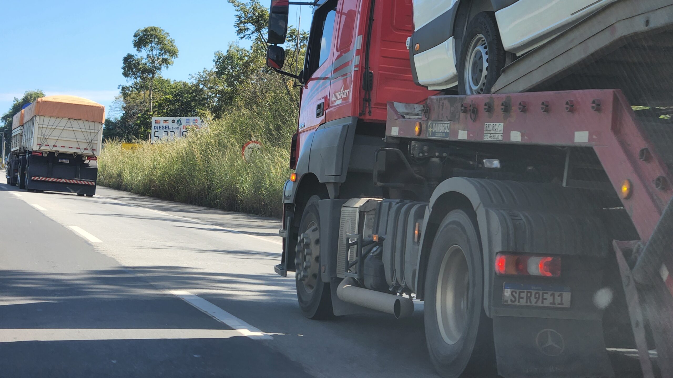 Estradas mineiras têm restrição para circulação de veículos de grande porte no Natal e Réveillon