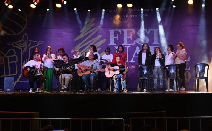 FestNatal – Araxá 160 anos destaca bandas locais em noite de estilos variados nesta quarta (10)