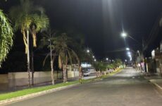 Araxá lança atendimento 24 horas para iluminação pública via 0800 e aplicativo