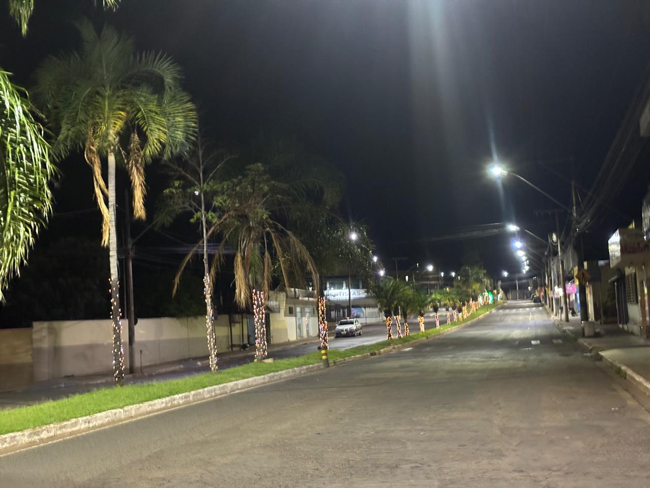 Araxá lança atendimento 24 horas para iluminação pública via 0800 e aplicativo