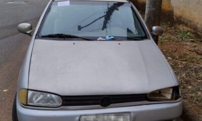 Prefeitura de Araxá intensifica notificação e remoção de veículos abandonados em vias públicas