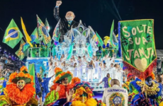 O Carnaval Transformado em Palanque