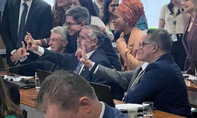 Fim da CPMI do INSS expõe blindagem governista e levanta suspeitas sobre temor de investigação