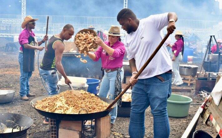 Queima do Alho reúne cultura, solidariedade e confirma sucesso do novo formato