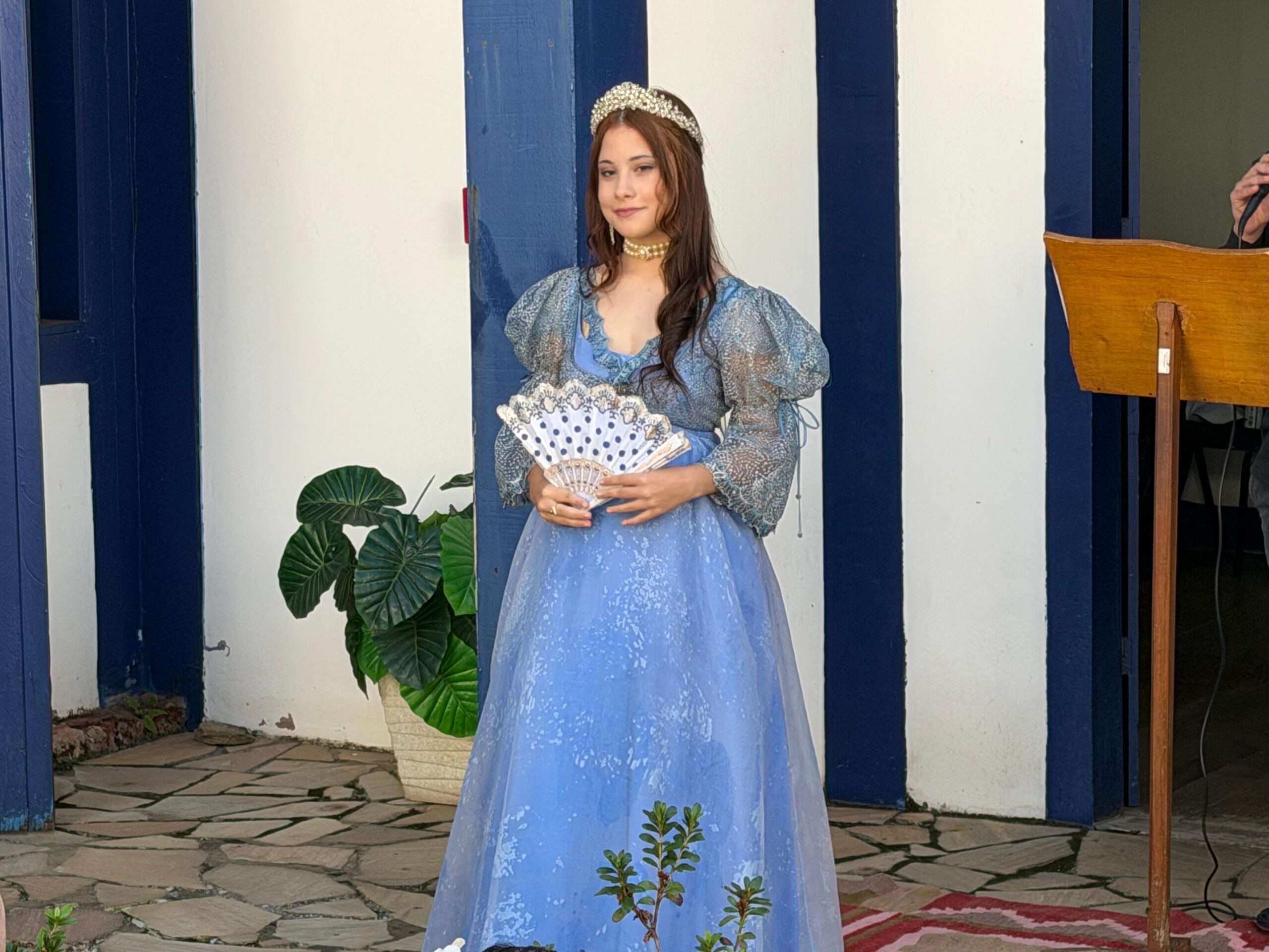 Museu Dona Beja recebe vestido usado por Grazi Massafera em novela da HBO