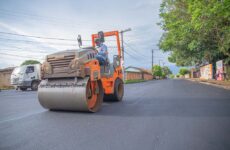 Programa “Asfalto Novo, Nossa Gente Feliz” prevê recapeamento de cerca de 100 km de vias urbanas em Araxá