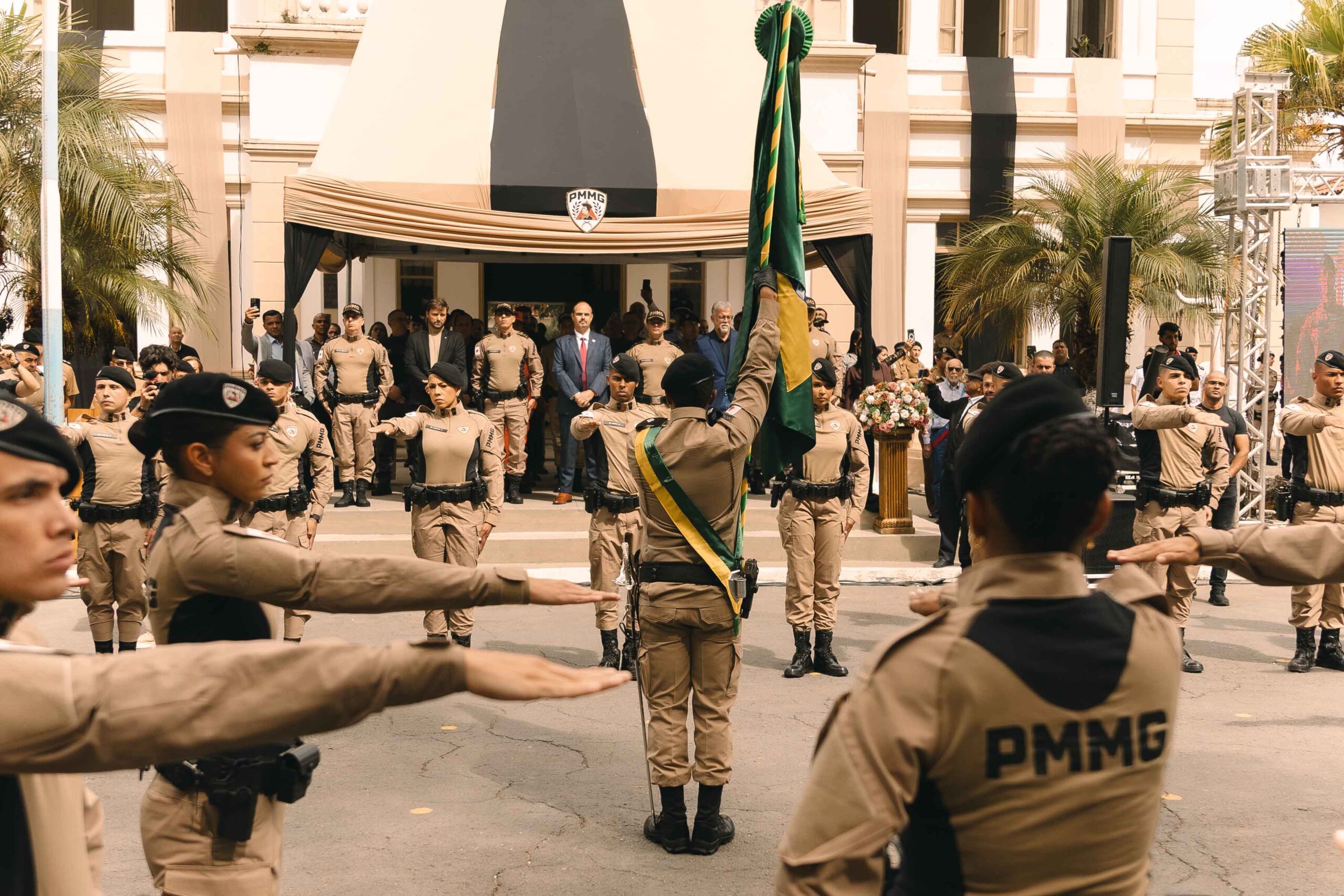 Minas Gerais forma mais de 3 mil novos soldados da Polícia Militar