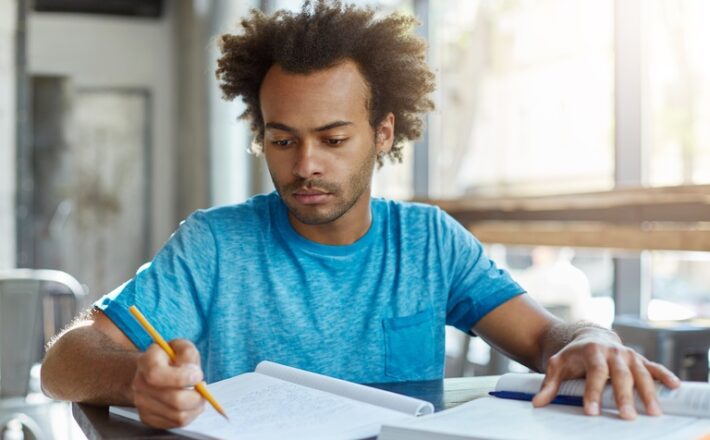 Enem 2026 abre inscrições hoje (25/5), veja dicas de estudos para a prova