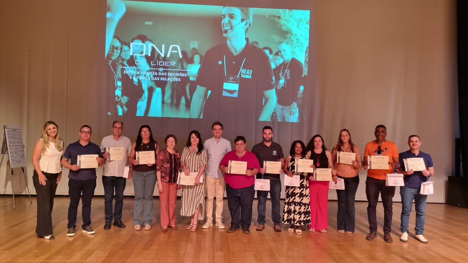 UNIARAXÁ promove encontro com diretores de escolas públicas e reforça liderança educacional na região