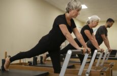 Dia Mundial de Prevenção de Quedas: Método Pilates preserva autonomia e segurança dos idosos