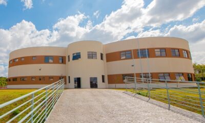 Prefeitura de Araxá implantará cartão magnético para garantir o valor integral do auxílio-alimentação dos servidores