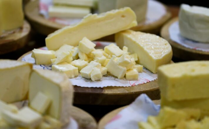 ExpoQueijo Brasil começa nesta semana com shows gratuitos e mais de 8 toneladas de queijo em Araxá