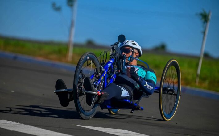 Atleta paralímpico de Araxá se destaca entre os melhores do Campeonato Brasileiro de Paraciclismo