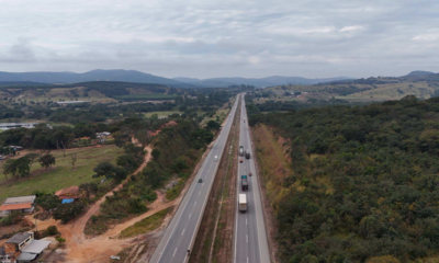 Manutenção da BR-262 avança com novas frentes de serviço