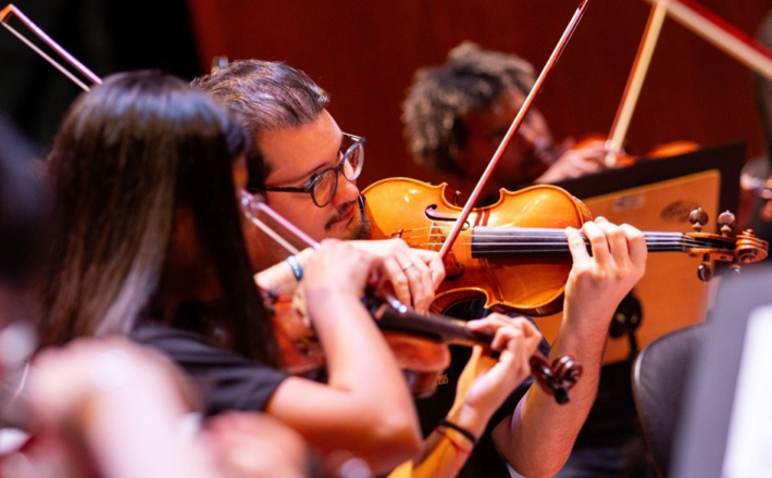 Conheça a Academia Jovem Concertante, que reúne músicos de 18 estados em Araxá