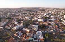 Cresol Vale das Águas PR/MG inaugura agência em Monte Carmelo (MG)