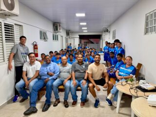 Mentalidade vencedora é tema de palestra para atletas das categorias de base do Dínamo