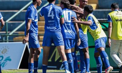Dínamo vence Inter de São Gotardo por 2 a 0 e assume liderança do Grupo D no Mineiro Sub-17