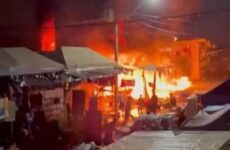 Incêndio de grandes proporções atinge barracas da Festa de Nossa Senhora da Abadia, em Romaria
