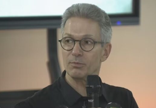 Zema declara apoio a Flávio Bolsonaro no segundo turno e reforça união da direita contra o PT