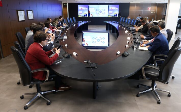 Governo de Minas realiza terceira reunião com a equipe de transição, com foco nas políticas públicas na área da educação